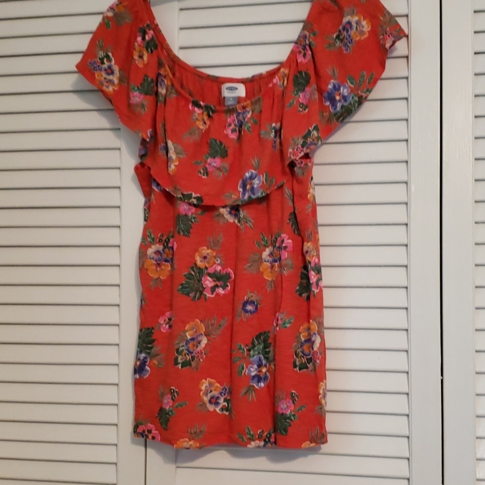 Old Navy M off shoulder top